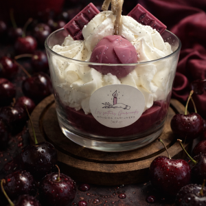 bougie cerise noire ronde